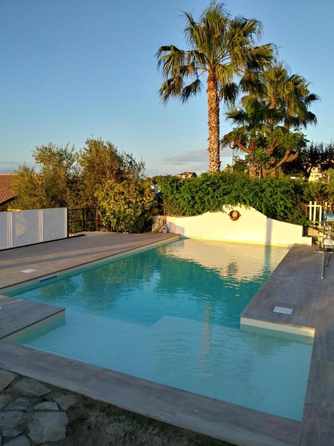 تْشيفالو B&B Villa Di Giorgi المظهر الخارجي الصورة