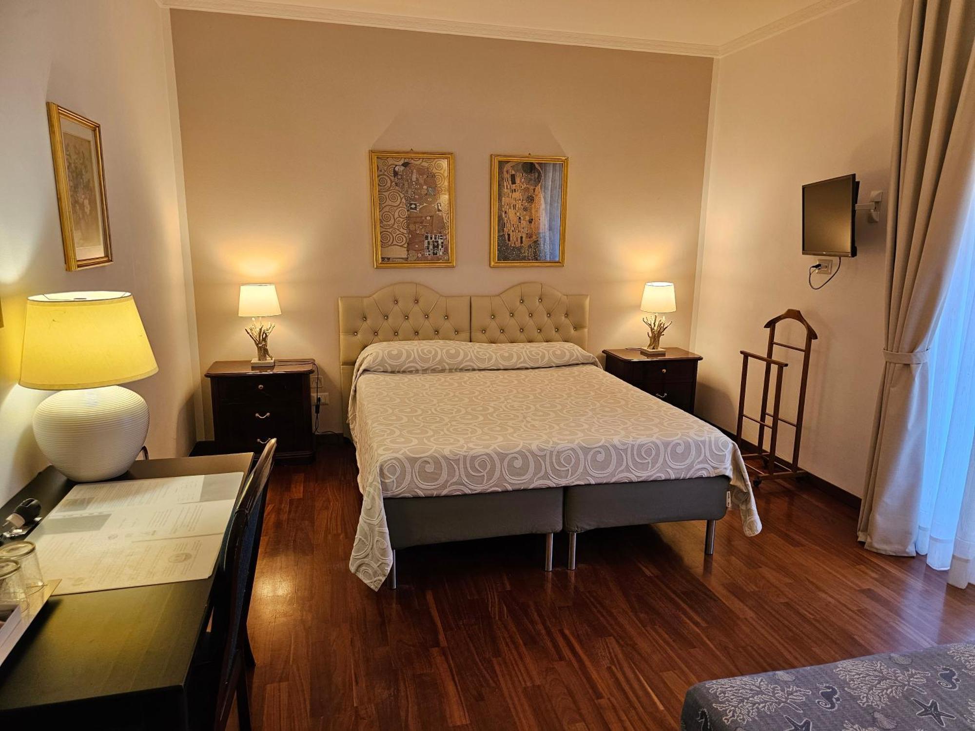 تْشيفالو B&B Villa Di Giorgi المظهر الخارجي الصورة