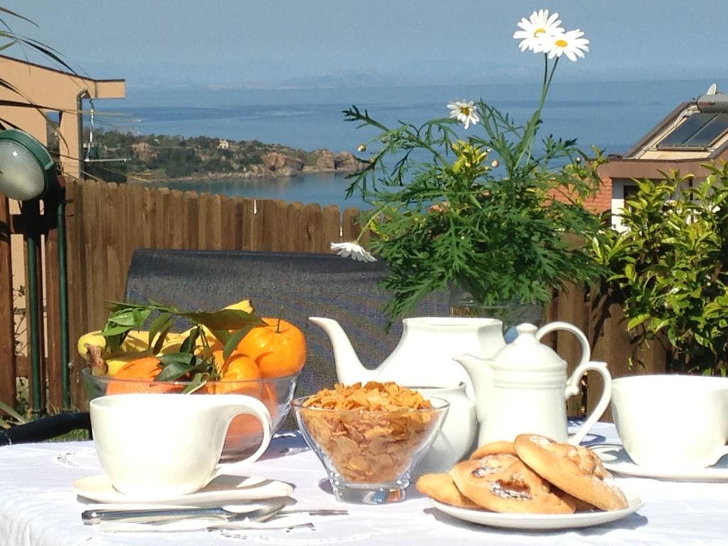 تْشيفالو B&B Villa Di Giorgi الغرفة الصورة