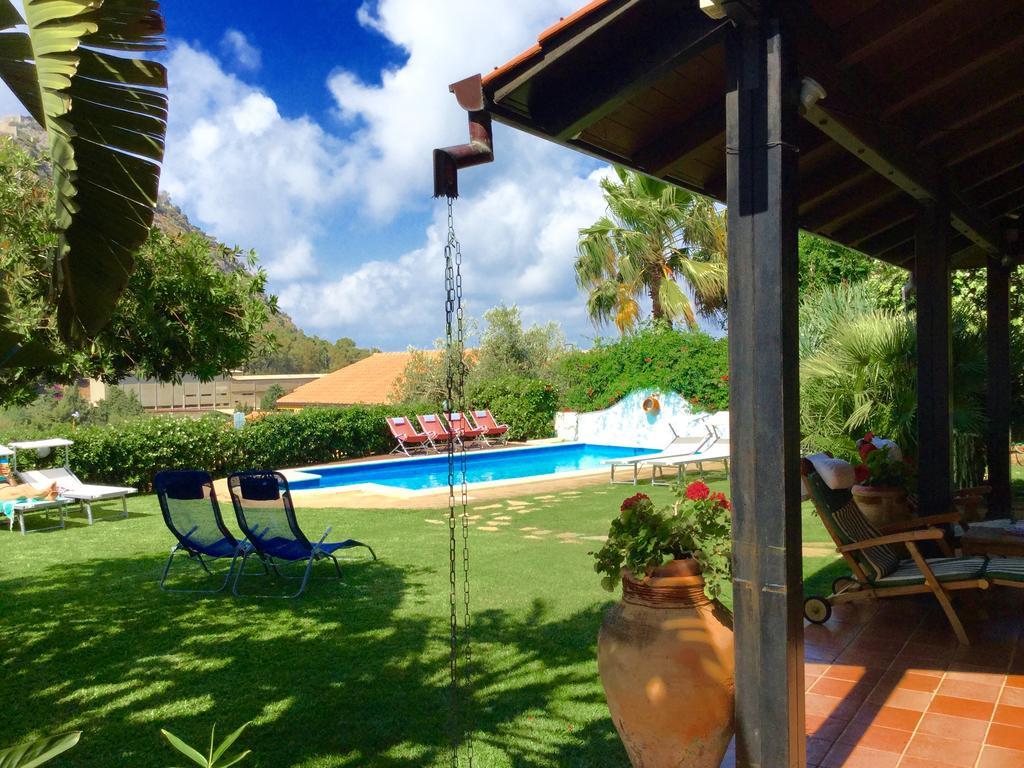تْشيفالو B&B Villa Di Giorgi المظهر الخارجي الصورة