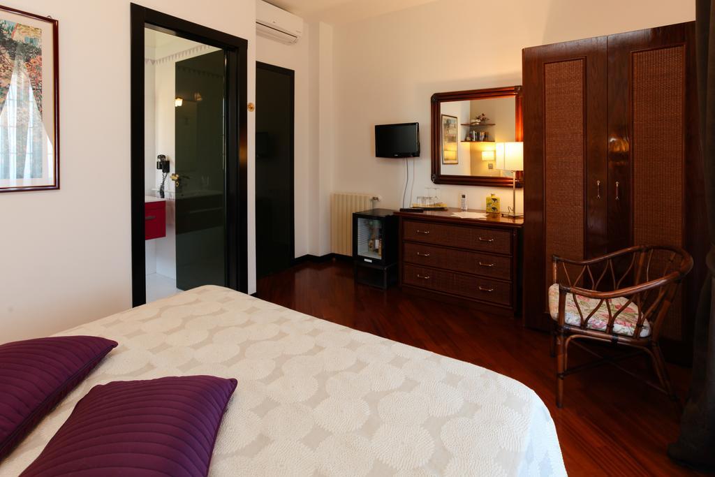 تْشيفالو B&B Villa Di Giorgi المظهر الخارجي الصورة