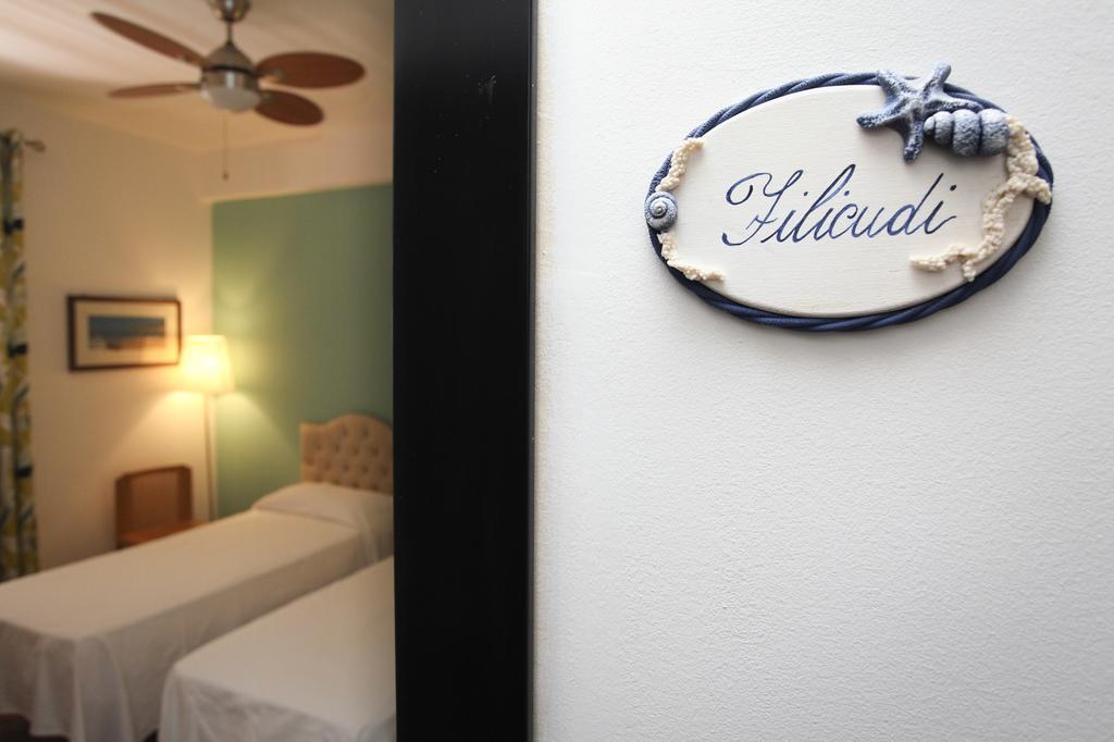 تْشيفالو B&B Villa Di Giorgi المظهر الخارجي الصورة