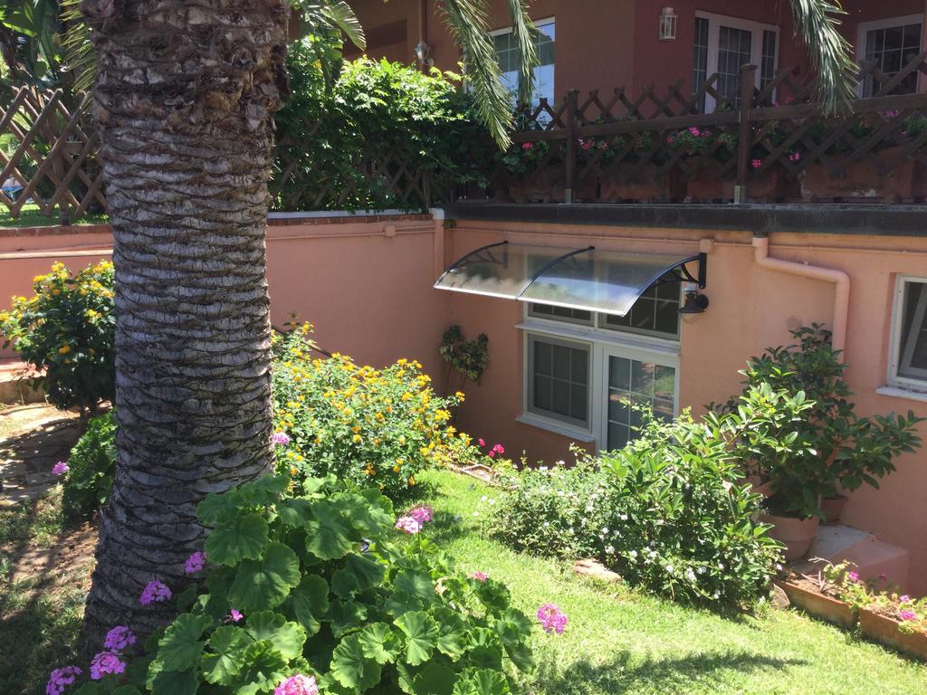 تْشيفالو B&B Villa Di Giorgi المظهر الخارجي الصورة